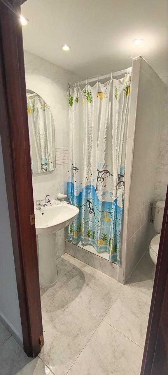 Hostal Europa Tarragona Esterno foto